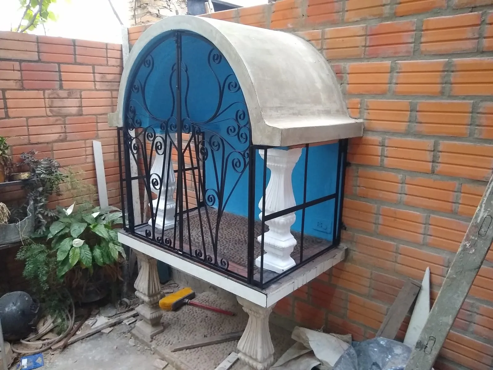 Reja de ventana con arco — trabajo de Metalúrgica Lira en Mariano Roque Alonso